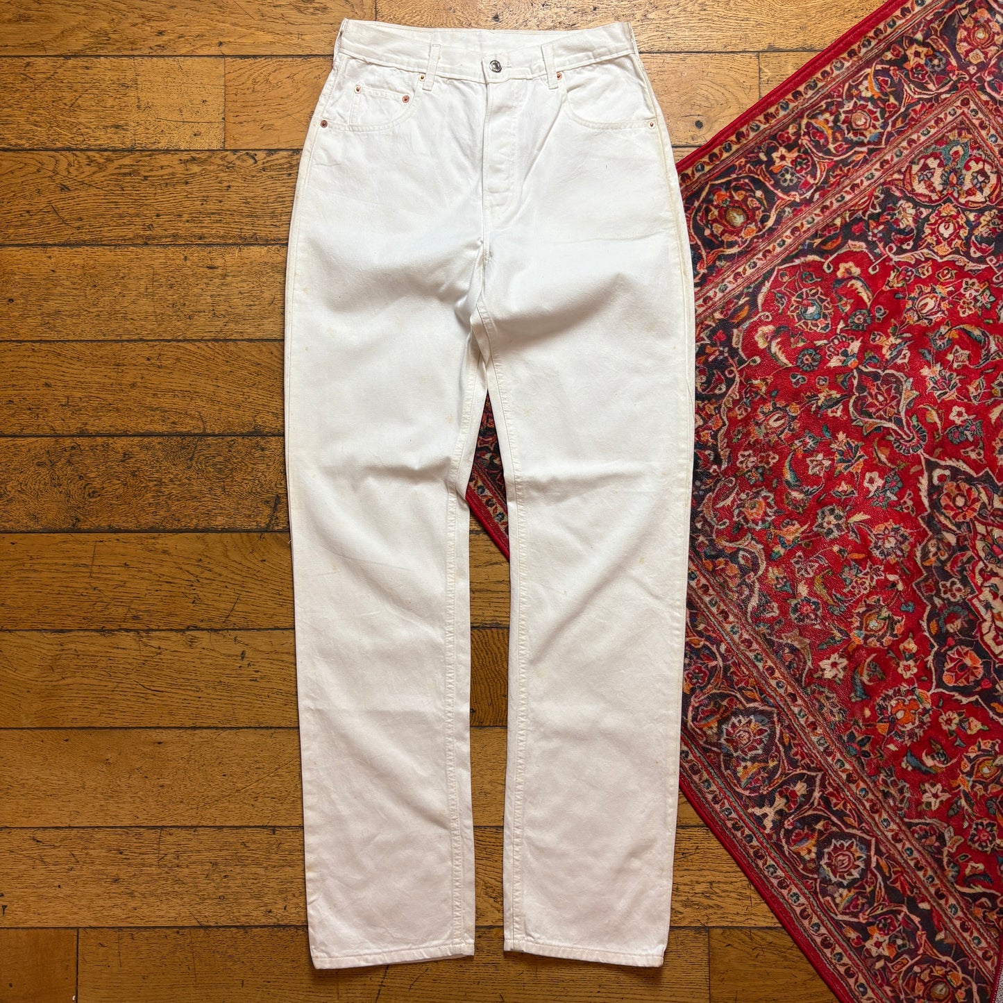 Vintage Levis 401 High Waisted Straight White Denim Jeans - 31L