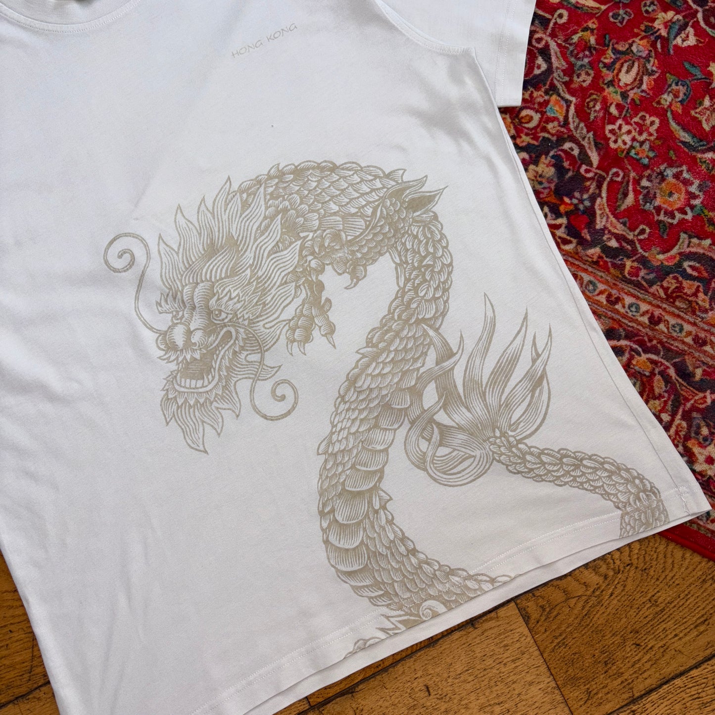 Vintage Dragon White Hong Kong Graphic T-Shirt - L