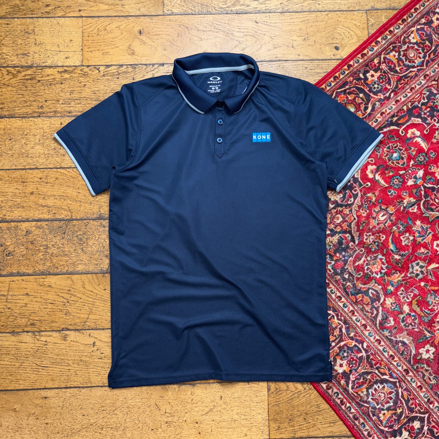 Vintage Oakley Navy Embroidered Polo Shirt - S