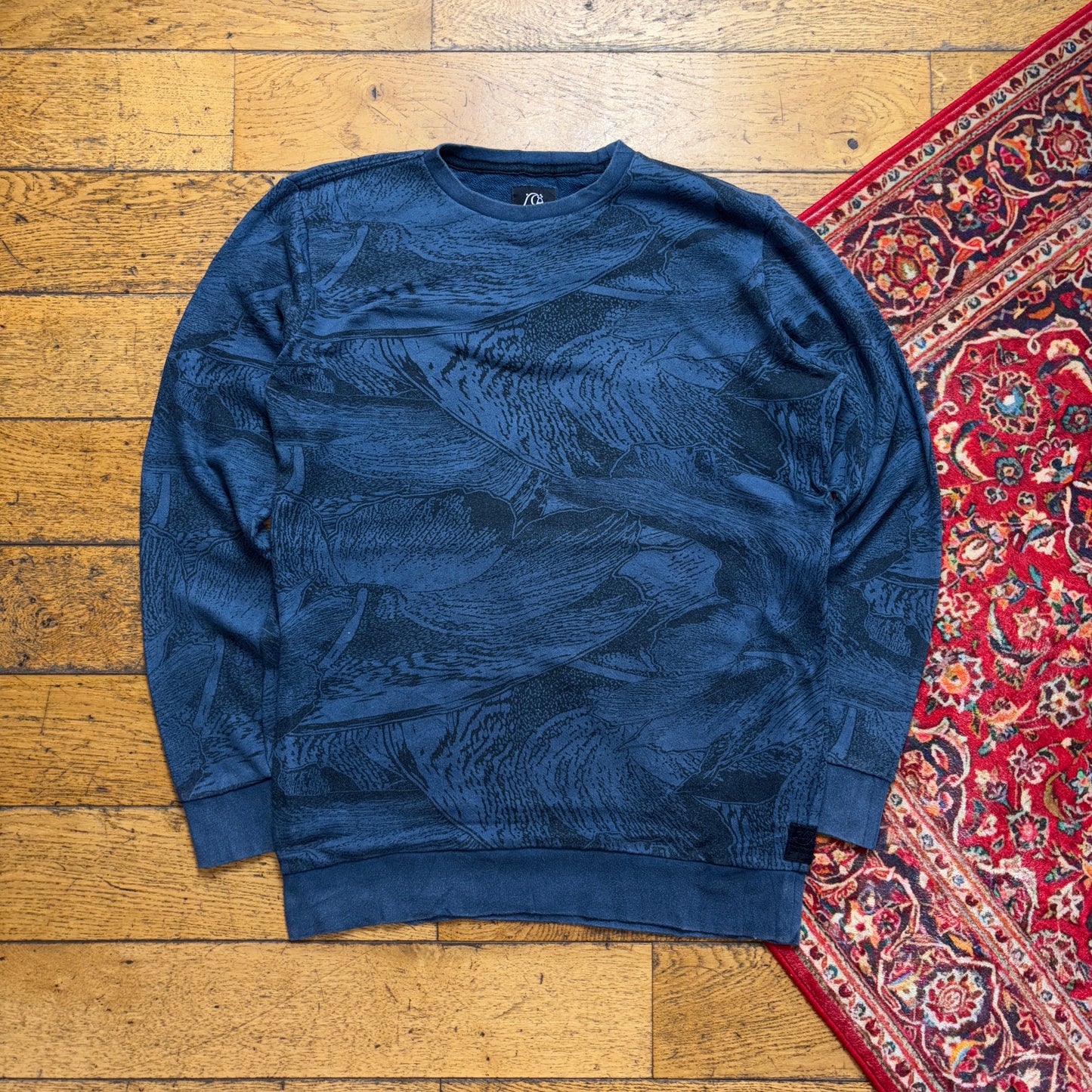 Vintage Quiksilver Blue Surfwear Sweatshirt - M