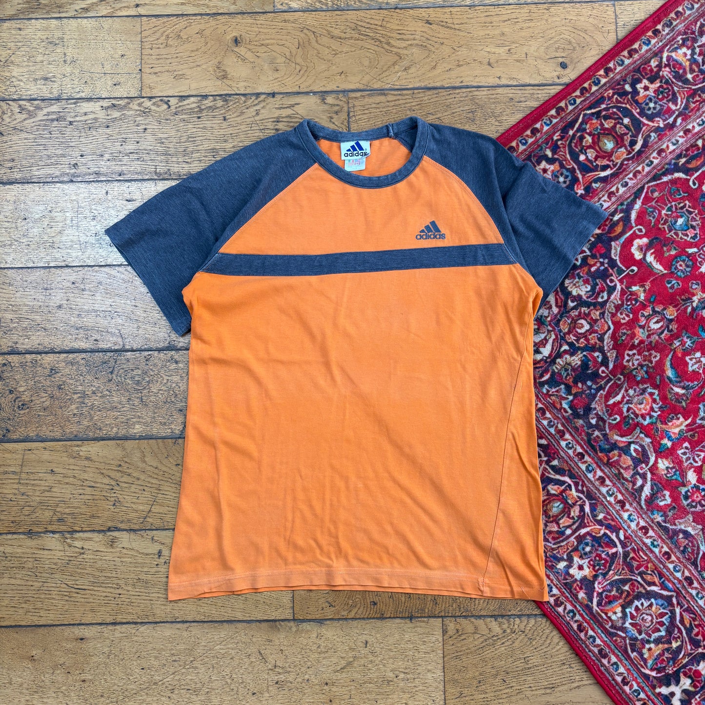 Vintage Adidas Orange Embroidered T-Shirt - S