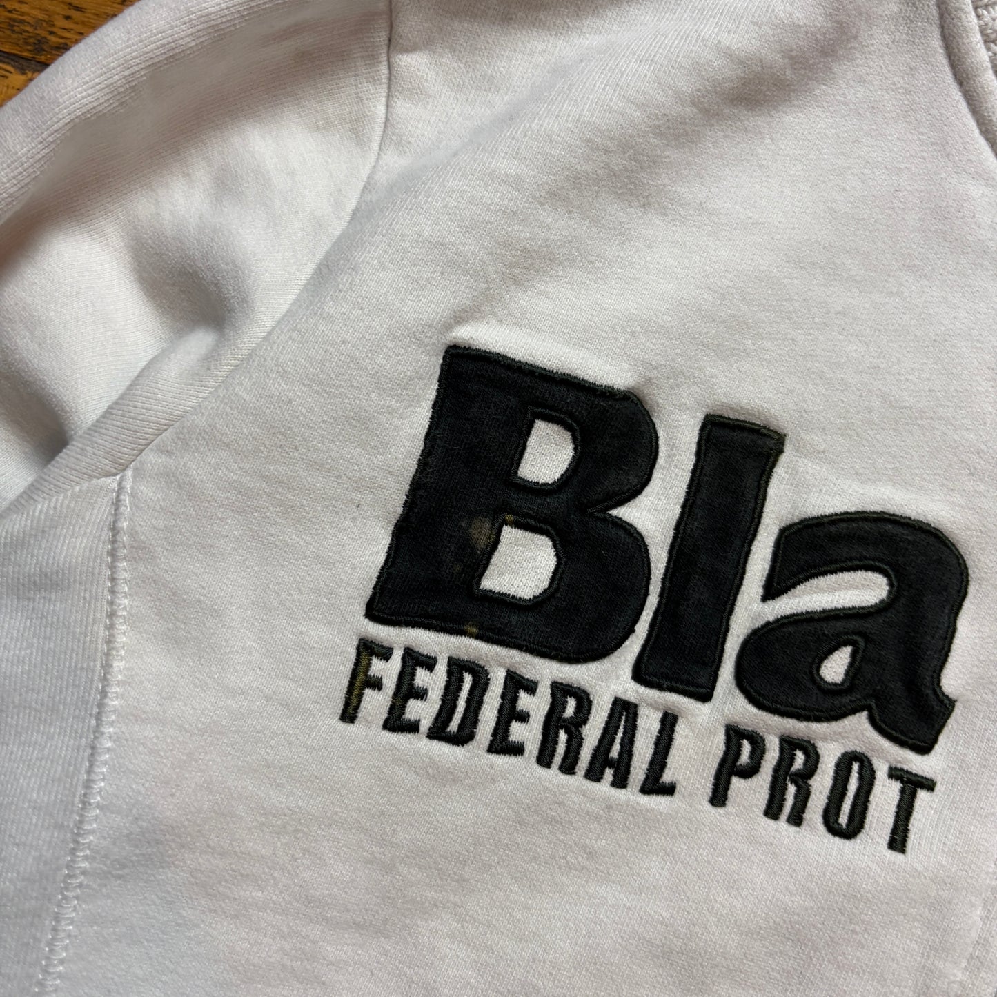 Vintage Blauer White Embroidered Zip Sweatshirt - M