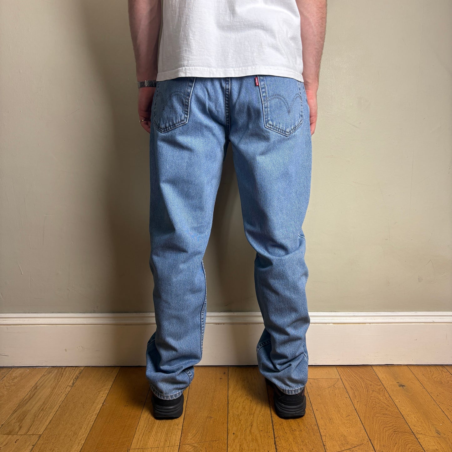 Vintage Levis 550 Baggy Blue Denim Jeans - 36L