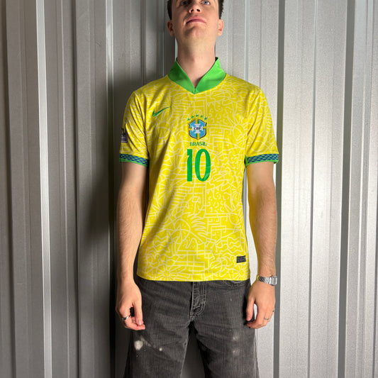 Vintage Nike 2022 Brazil Neymar Yellow Football Shirt - S