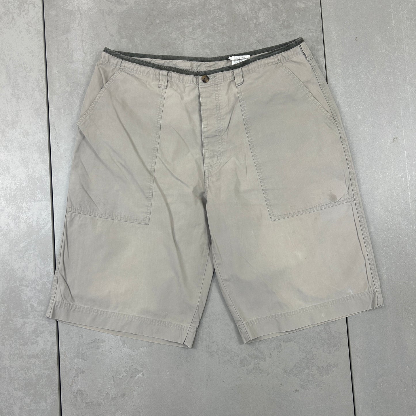 Vintage Timberland Workwear Carpenter Baggy Shorts - 36