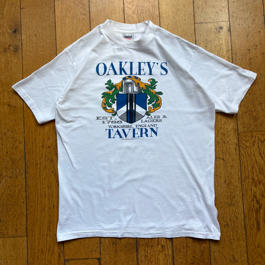 Vintage 1991 Oakleys Tavern Single Stitch White Graphic T-Shirt - M