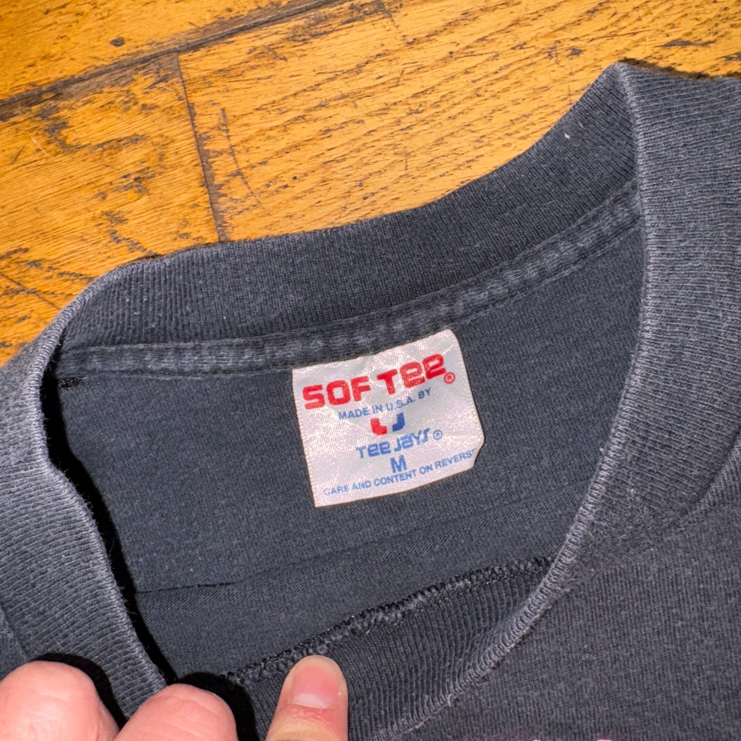 Vintage 90s Six Flags Black Single Stitch Graphic T-Shirt - S