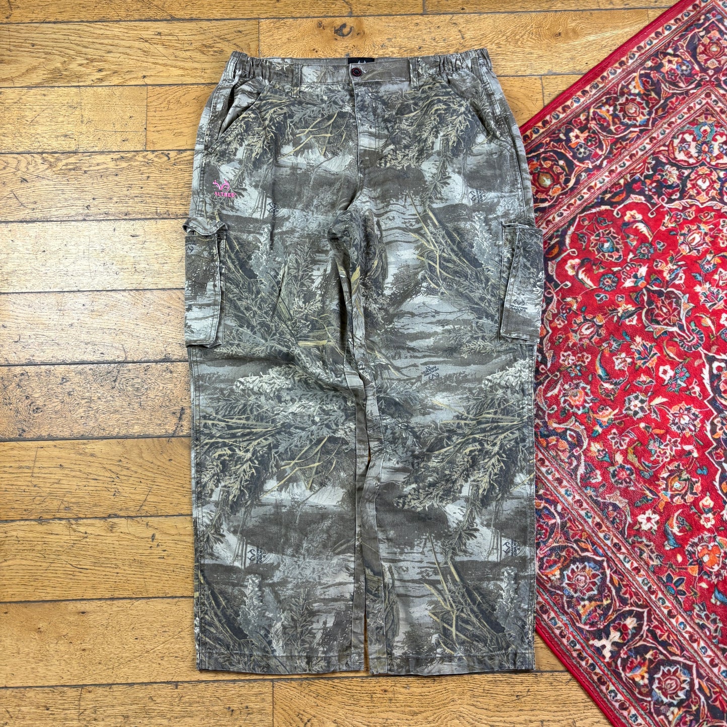 Vintage Real Tree Camo Green Hunting Workwear Trousers - 36