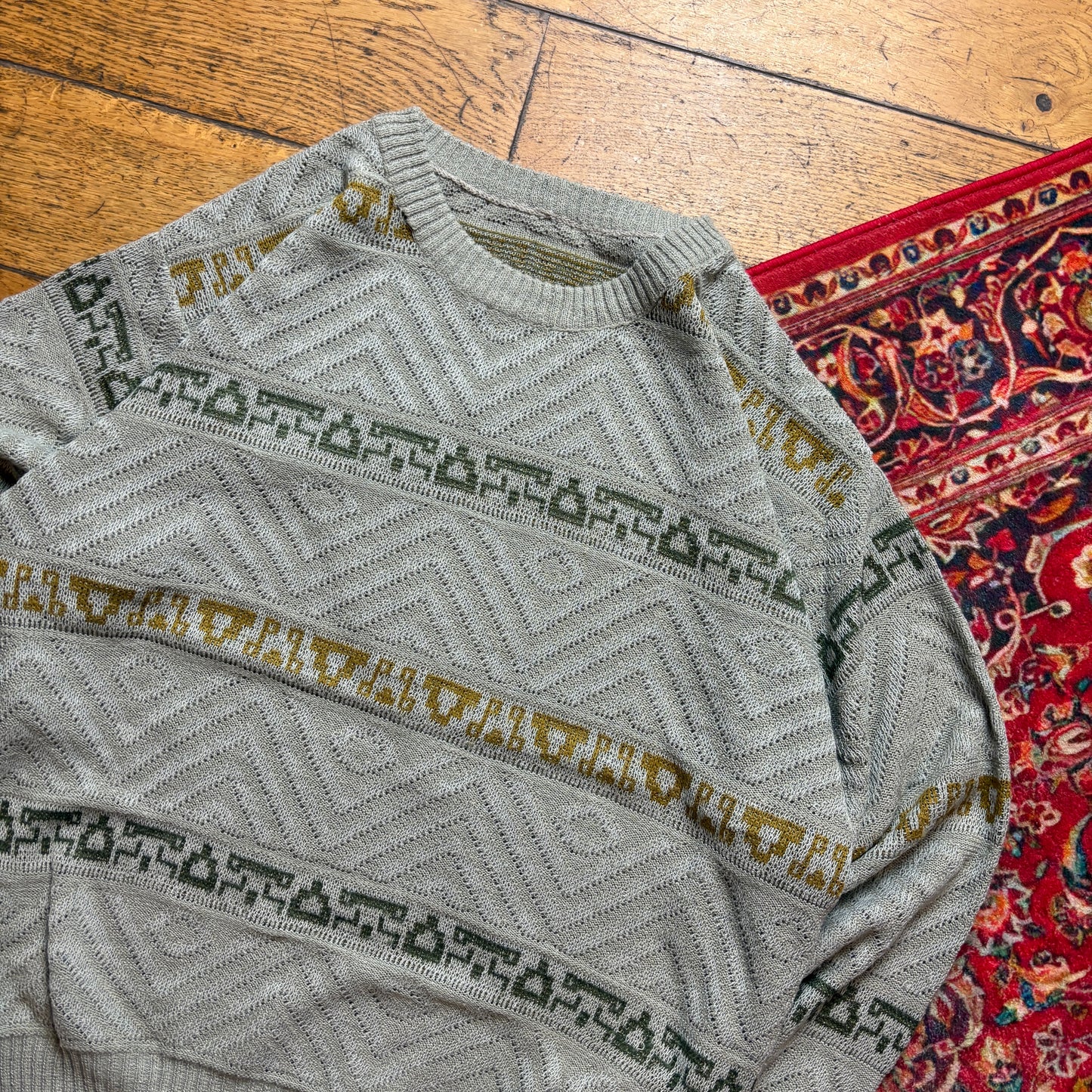 Vintage Grey Pattern Chunky Knit Jumper - L