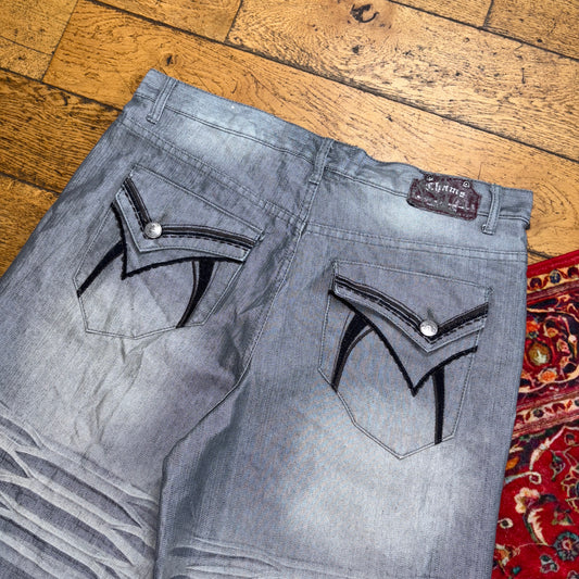 Vintage Chams Grey Embroidered Y2K Hip Hop Baggy Jeans Shorts Jorts - 40