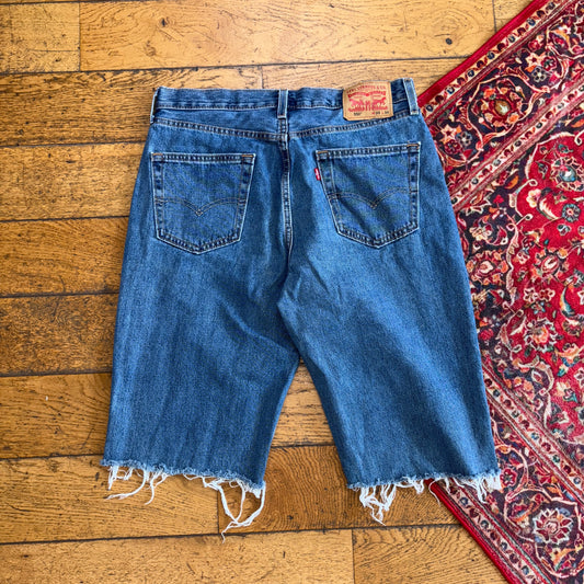 Vintage Levis 550 Baggy Blue Denim Shorts - 33