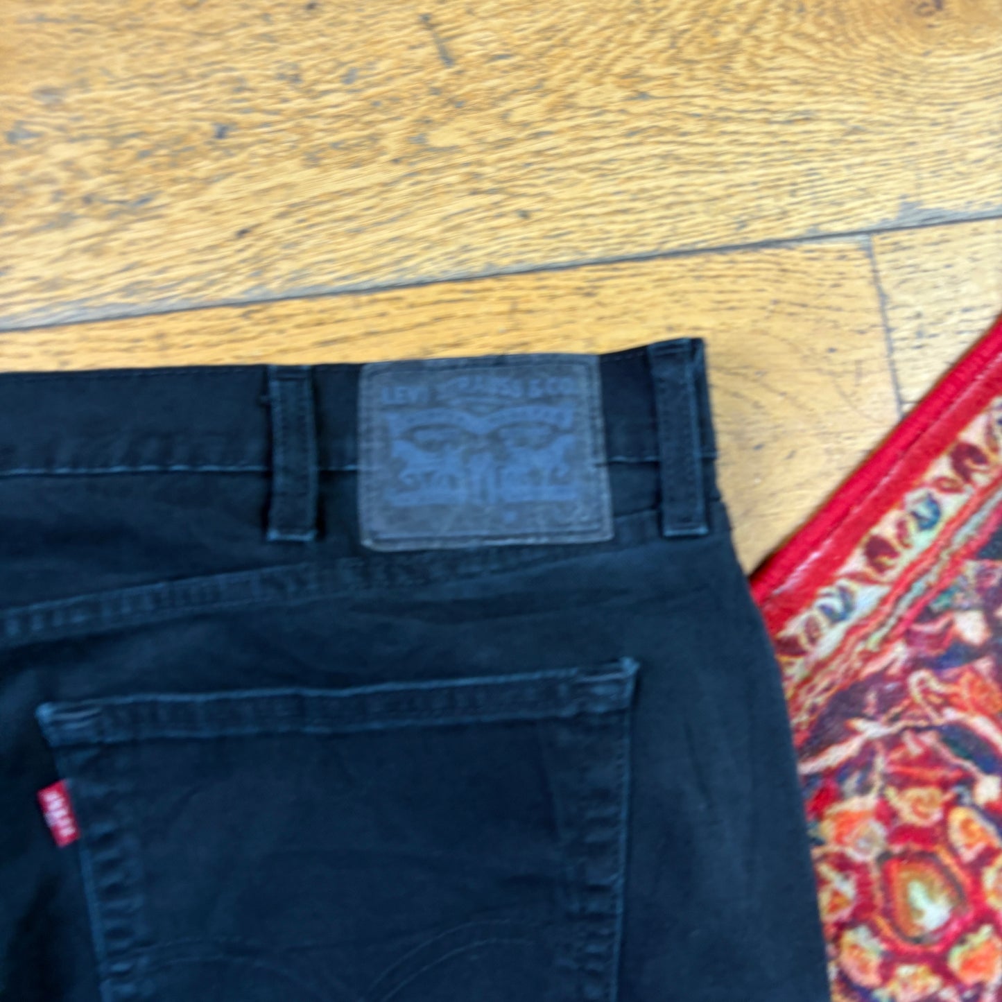 Vintage Levis Straight Black Denim Jeans - 44