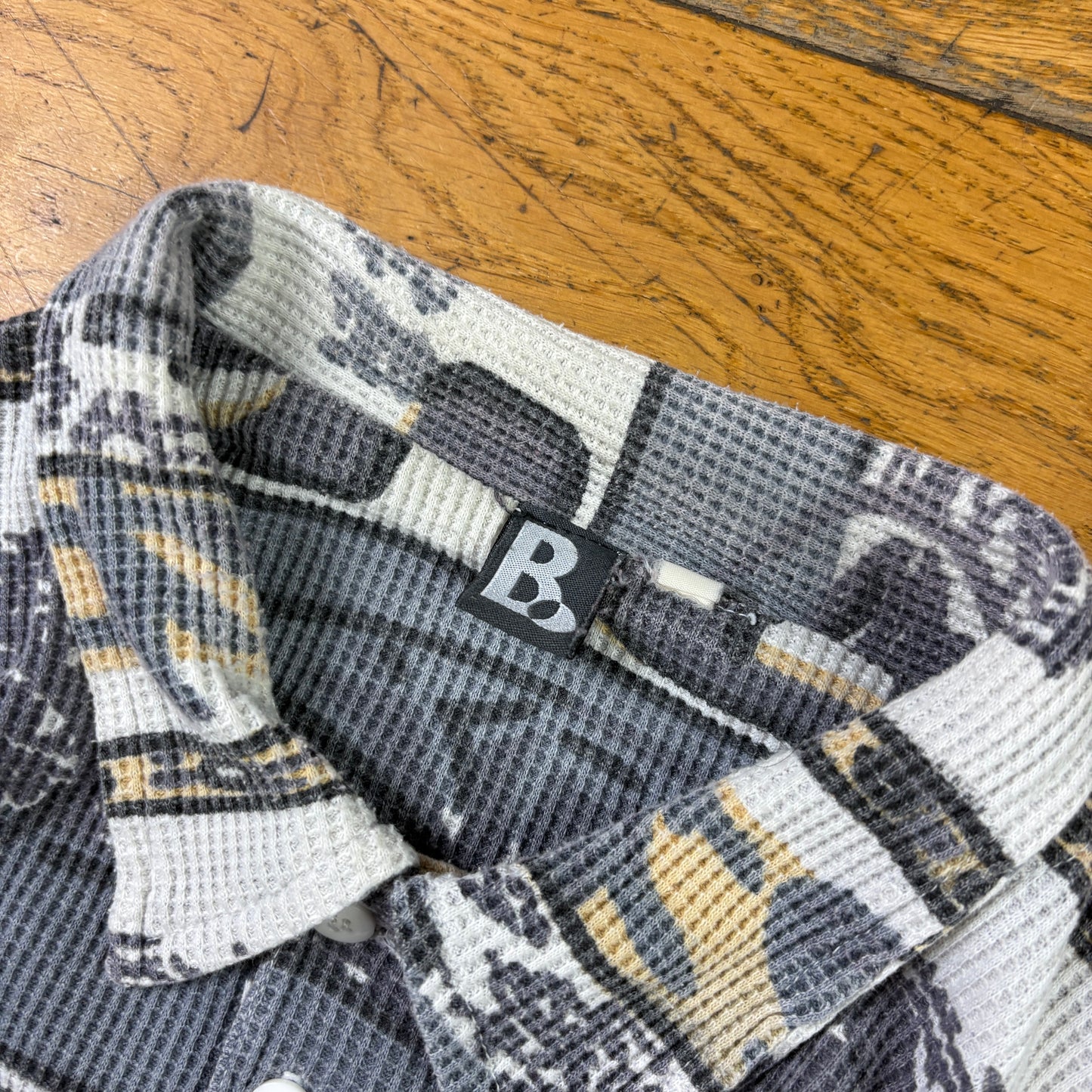 Vintage Pattern Grey White Rugby Polo Shirt - XL