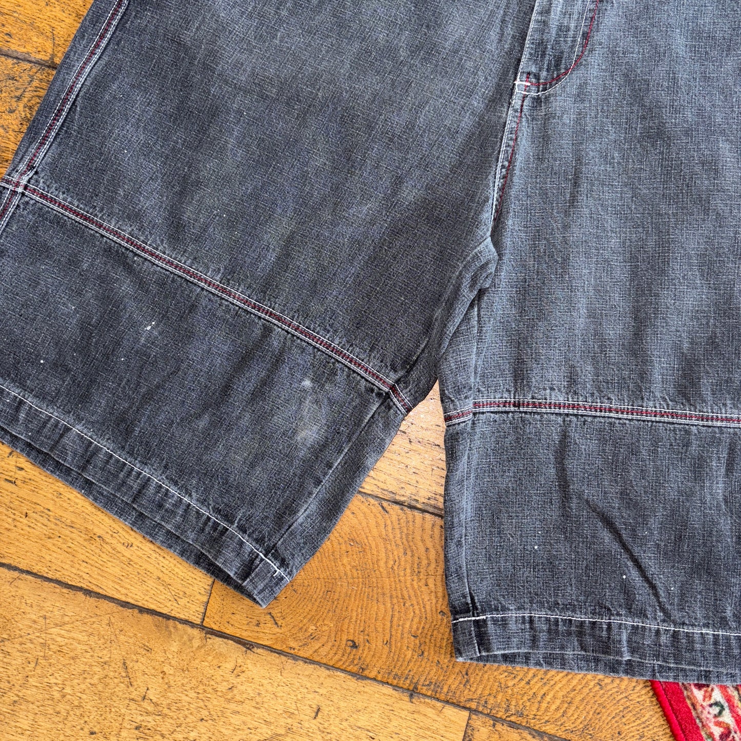 Vintage Phat Farm Grey Embroidered Y2K Hip Hop Baggy Jeans Shorts Jorts - 38
