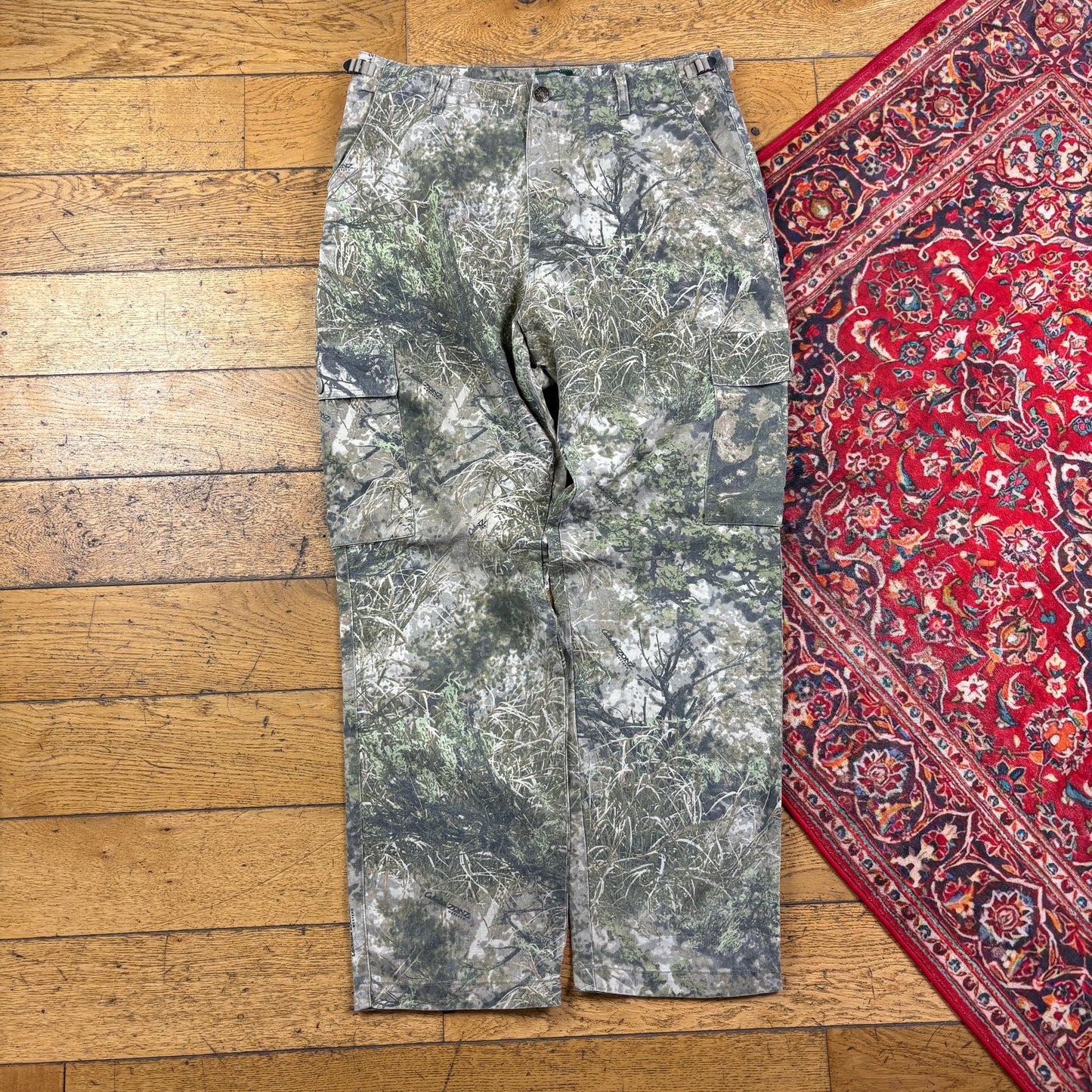 Vintage Real Tree Camo Green Hunting Workwear Trousers - 36