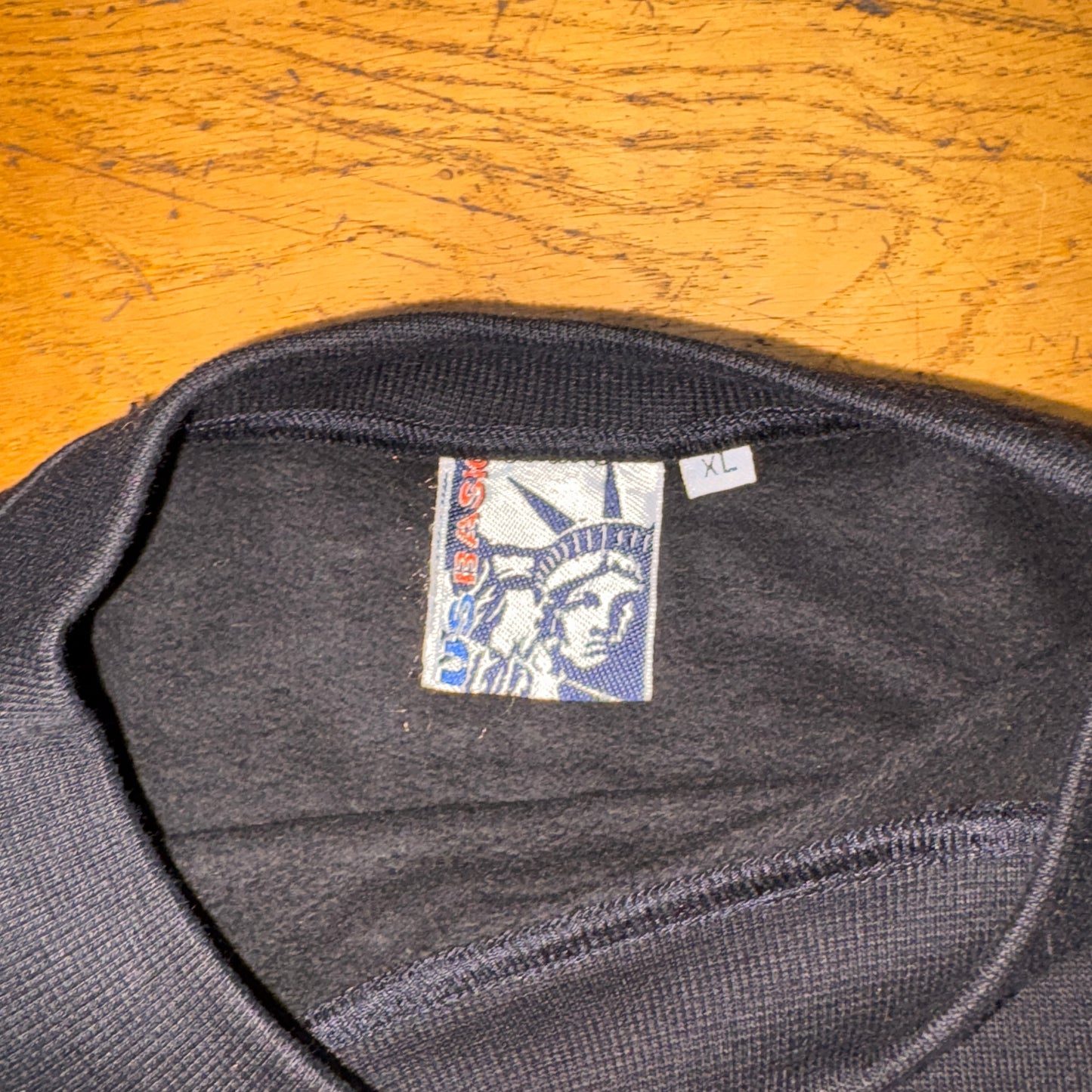 Vintage Black Long Sleeve Graphic T-Shirt - XL