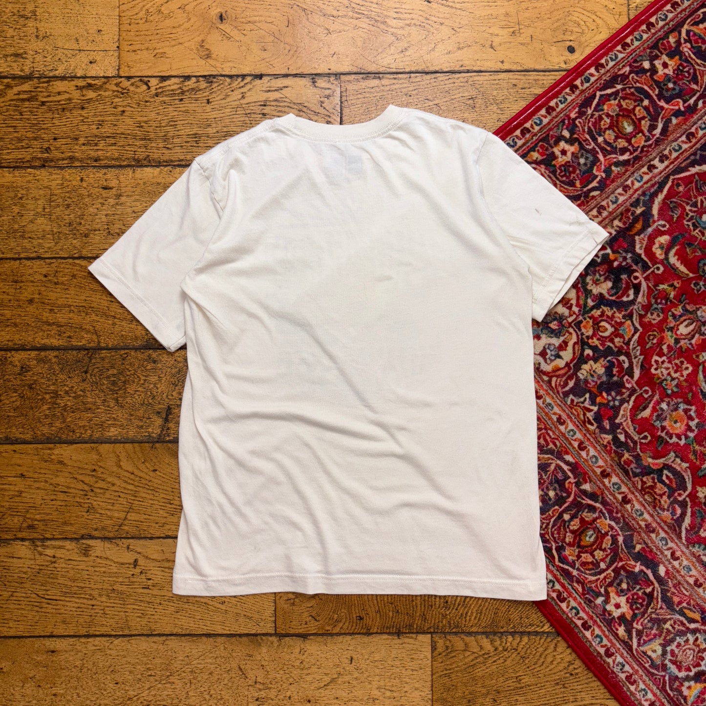 Vintage Quiksilver Cream Surfwear Graphic T-Shirt - XS