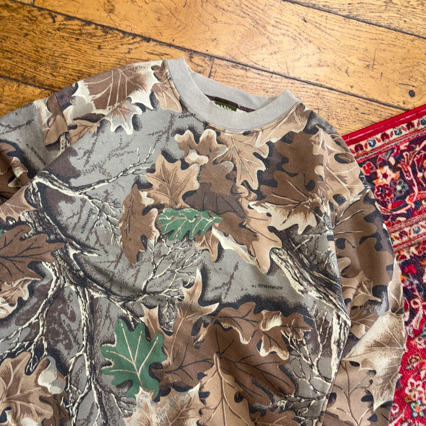 Vintage Realtree Camo Green Sweatshirt - S