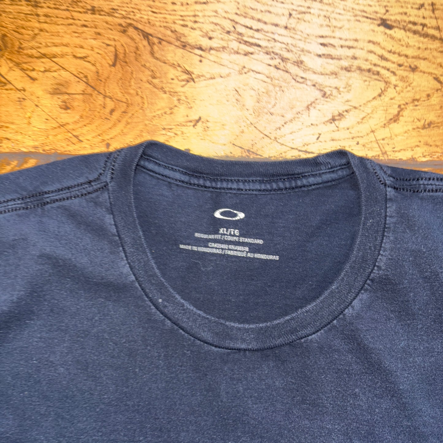 Vintage Oakley Black Graphic T-Shirt - L