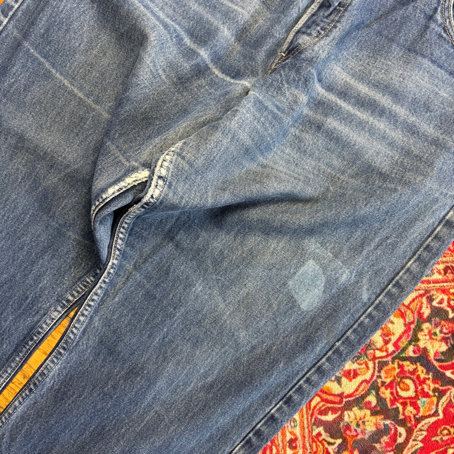 Vintage Levis 522 Slim Blue Denim Jeans - 38R
