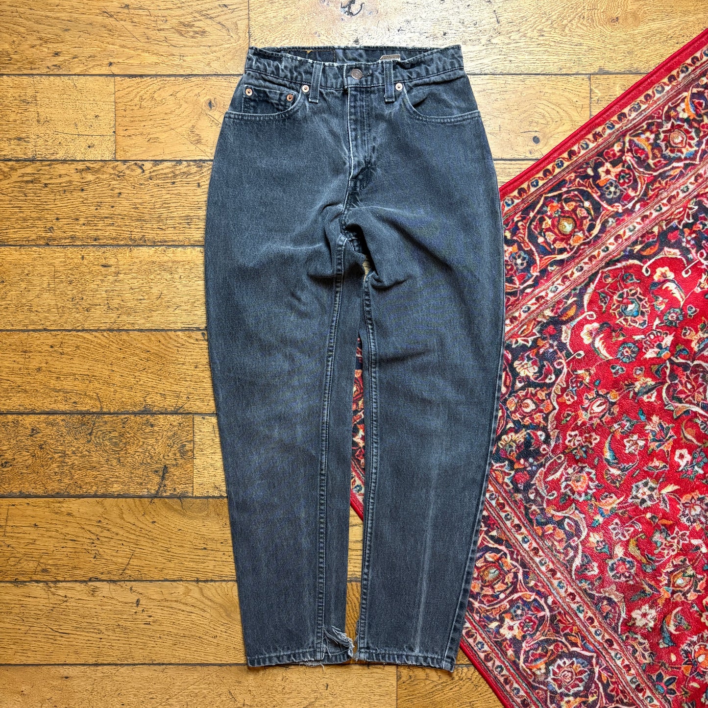 Vintage Levis 550 Womens Baggy Tapered Grey Washed Black Denim Jeans - Size 4