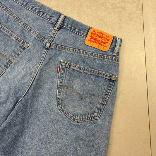 Vintage Levis 550 Baggy Blue Denim Shorts - 34