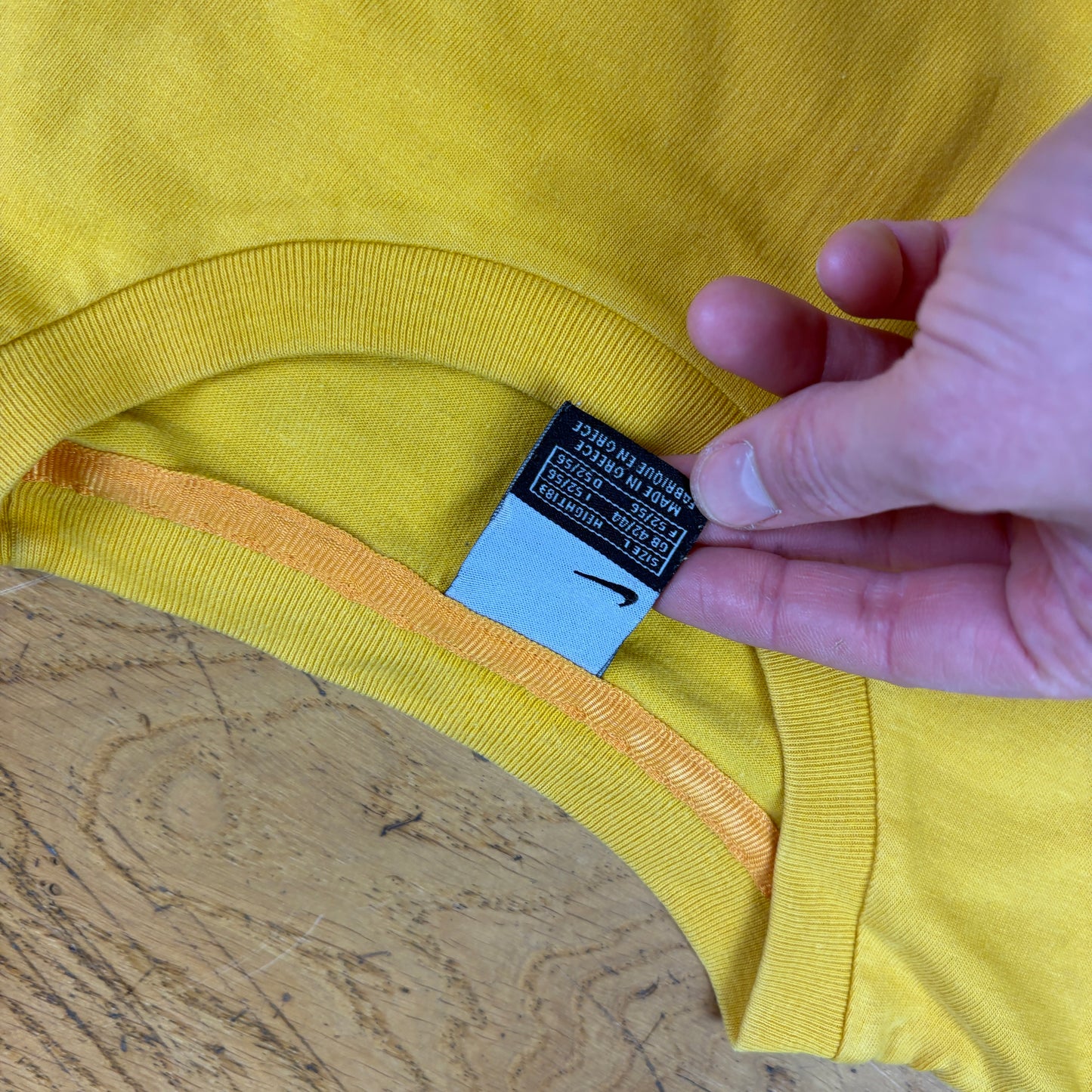 Vintage Nike Y2K Yellow Swoosh Graphic T-Shirt - M