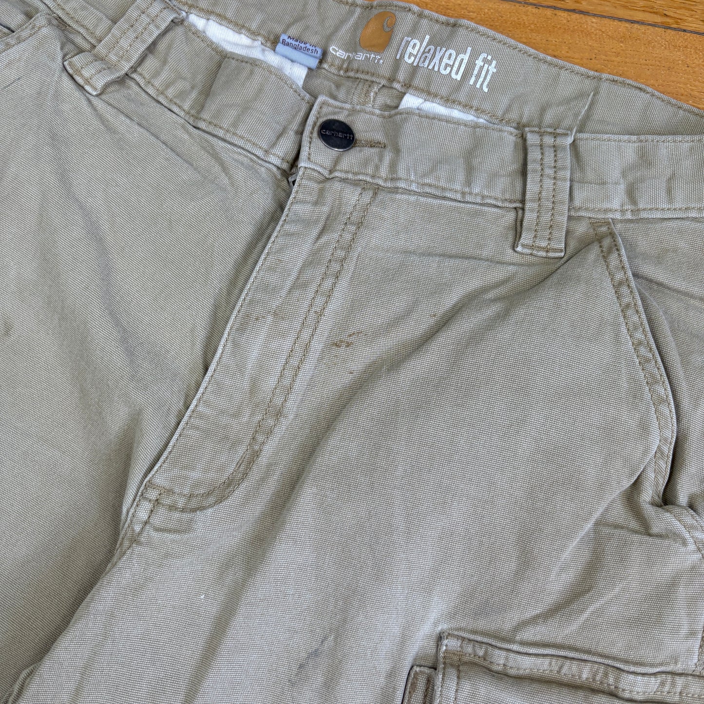 Vintage Carhartt Cream Workwear Baggy Carpenter Shorts - 34