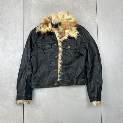 Vintage Fur Lined Y2K Italian Leather Cropped Trucker Jacket - Size 8