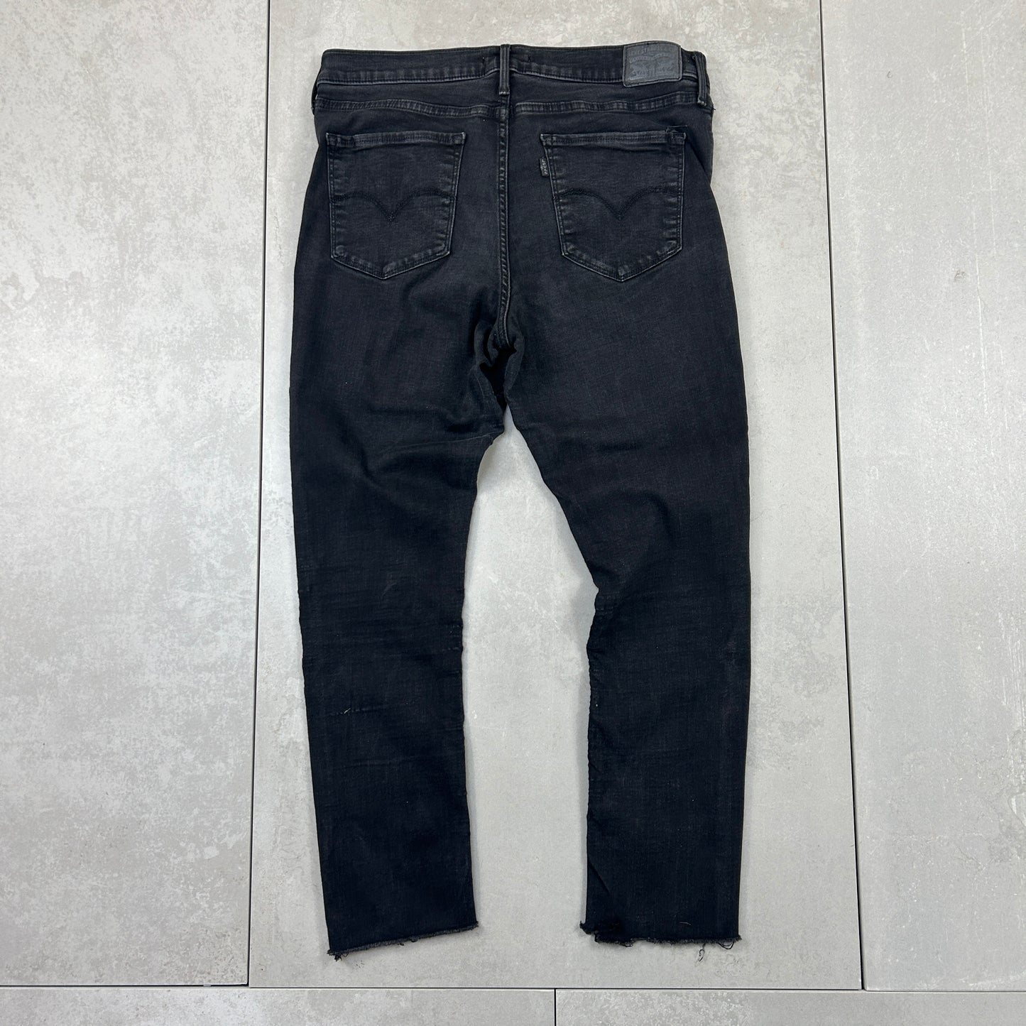 Vintage Levis 312 Shaping Skinny Black Denim Jeans - 14