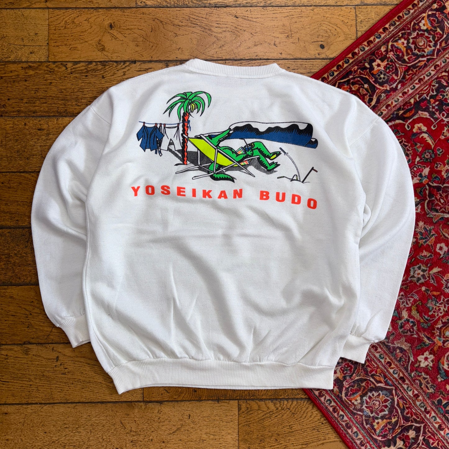 Vintage 1996 Crocodile Graphic Funny Martial Arts White Sweatshirt -