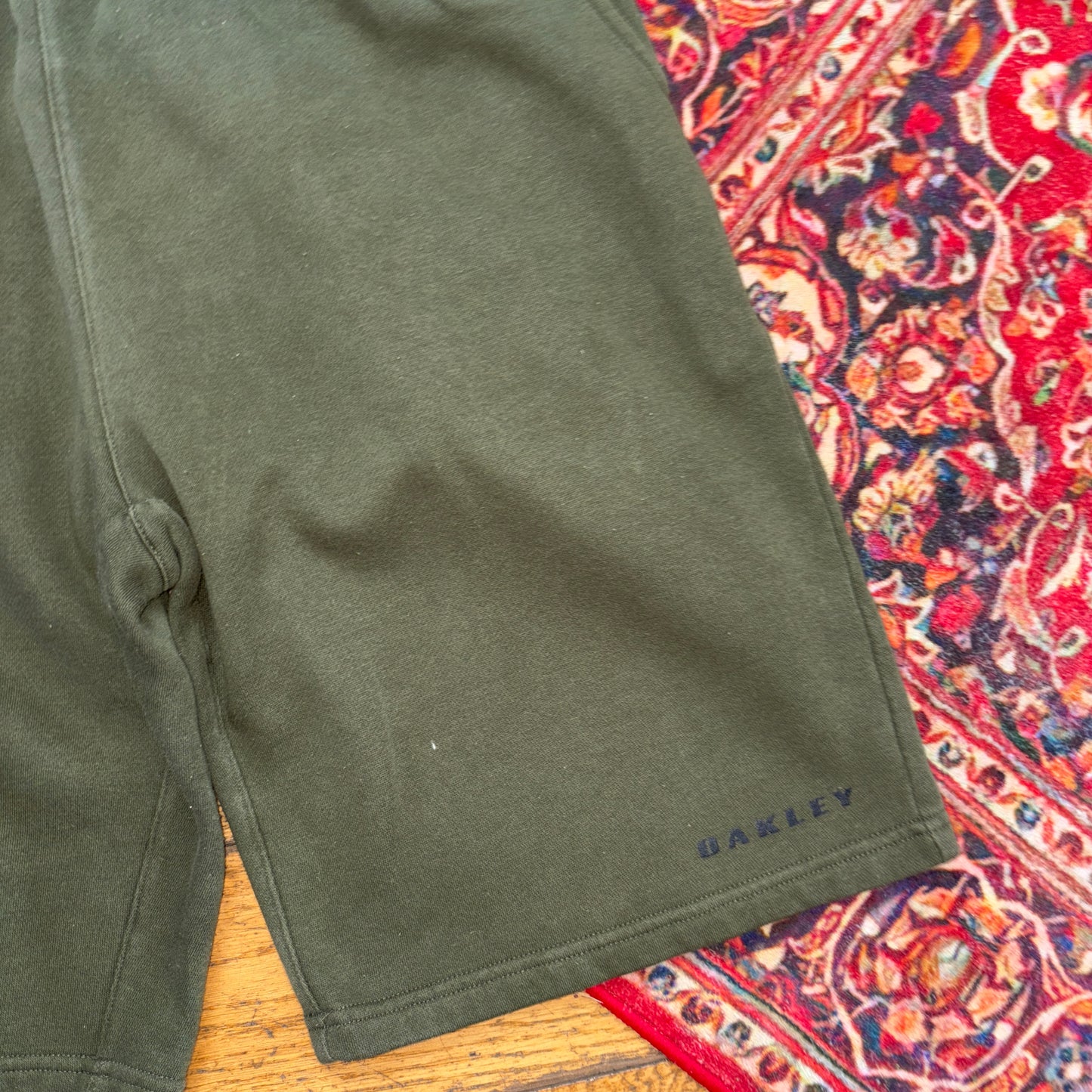 Vintage Oakley Green Sweat Joggers Baggy Shorts Jorts - 34