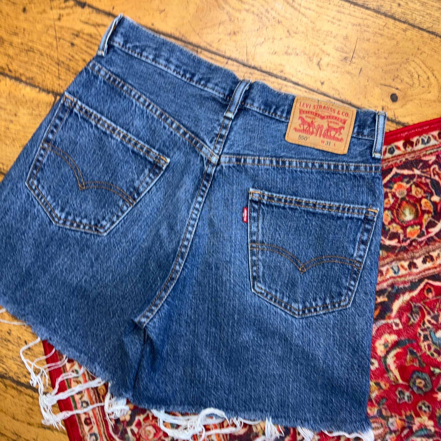 Vintage Levis 550 Baggy Denim Blue Shorts - 31