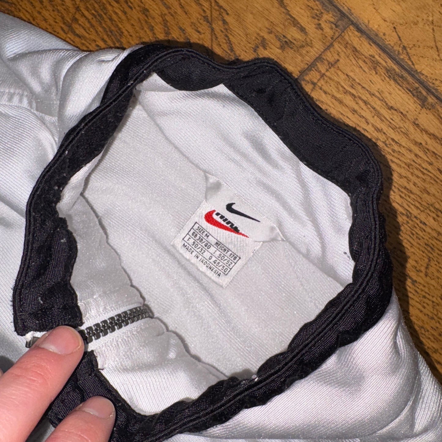 Vintage Nike 90s White Tracksuit Track Shell Windbreaker Jacket - M