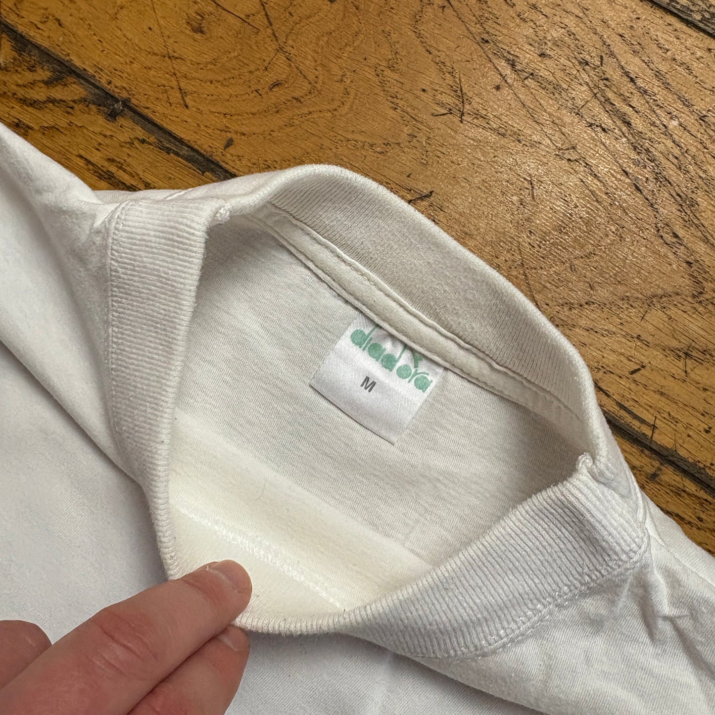Vintage 90s Diadora White Graphic T-Shirt - M