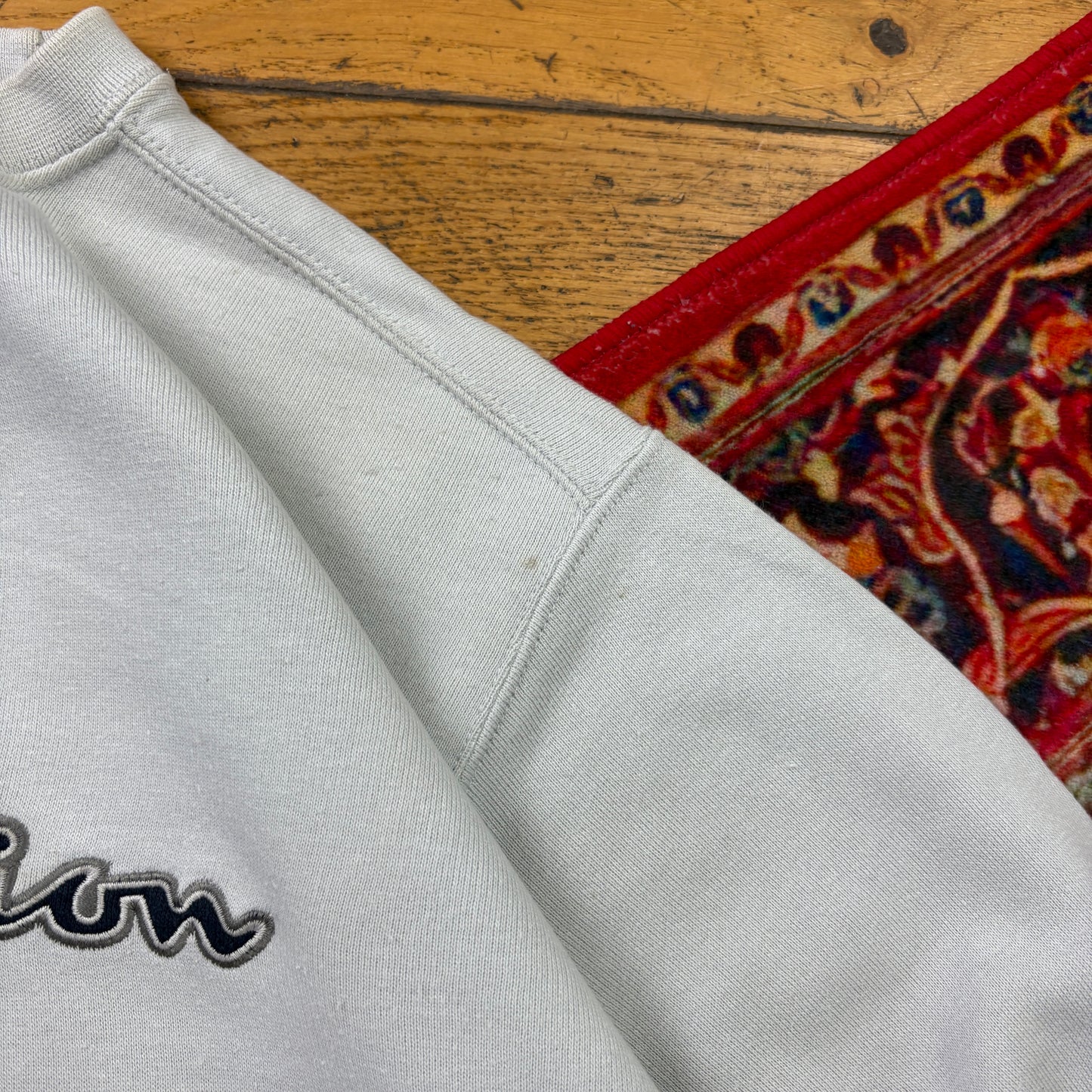 Vintage Champion Grey Embroidered Sweatshirt - L