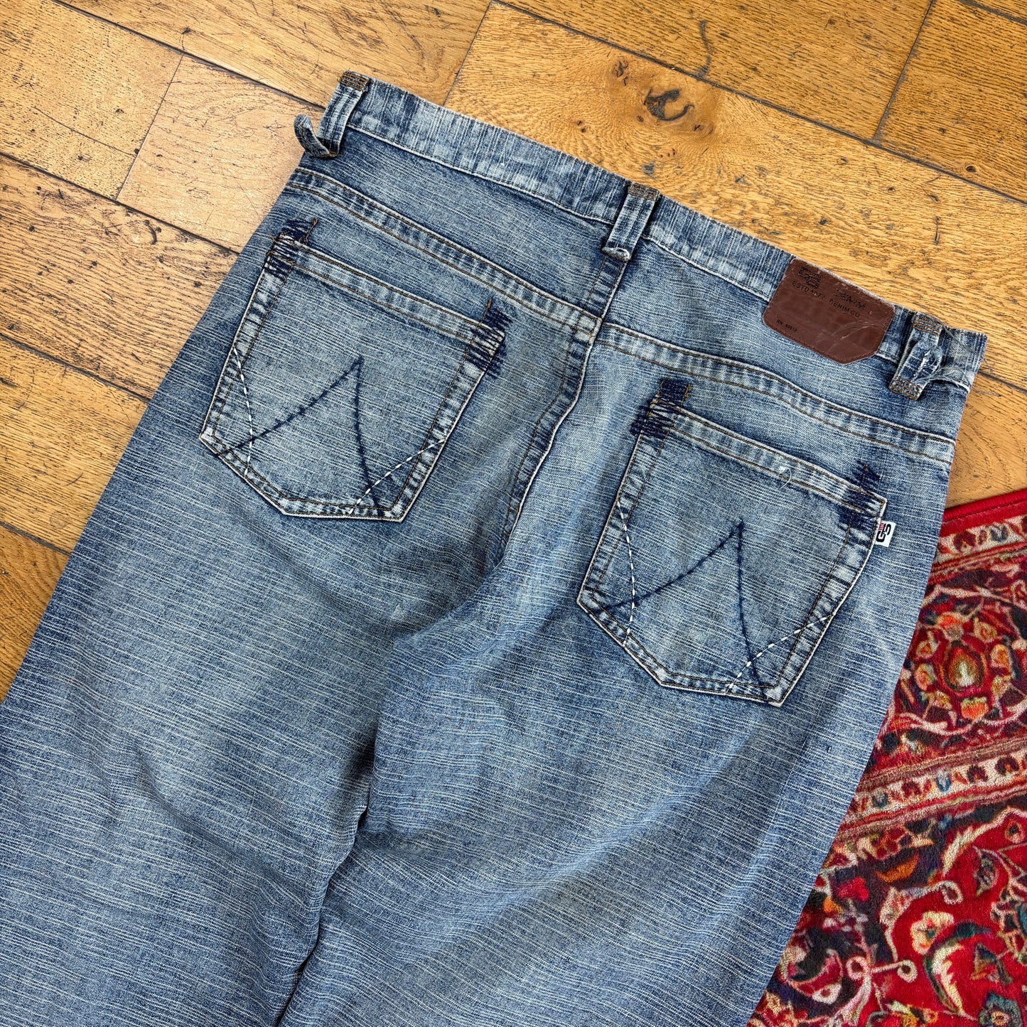 Vintage GS115 Blue Embroidered Y2K Hip Hop Baggy Jeans - 38