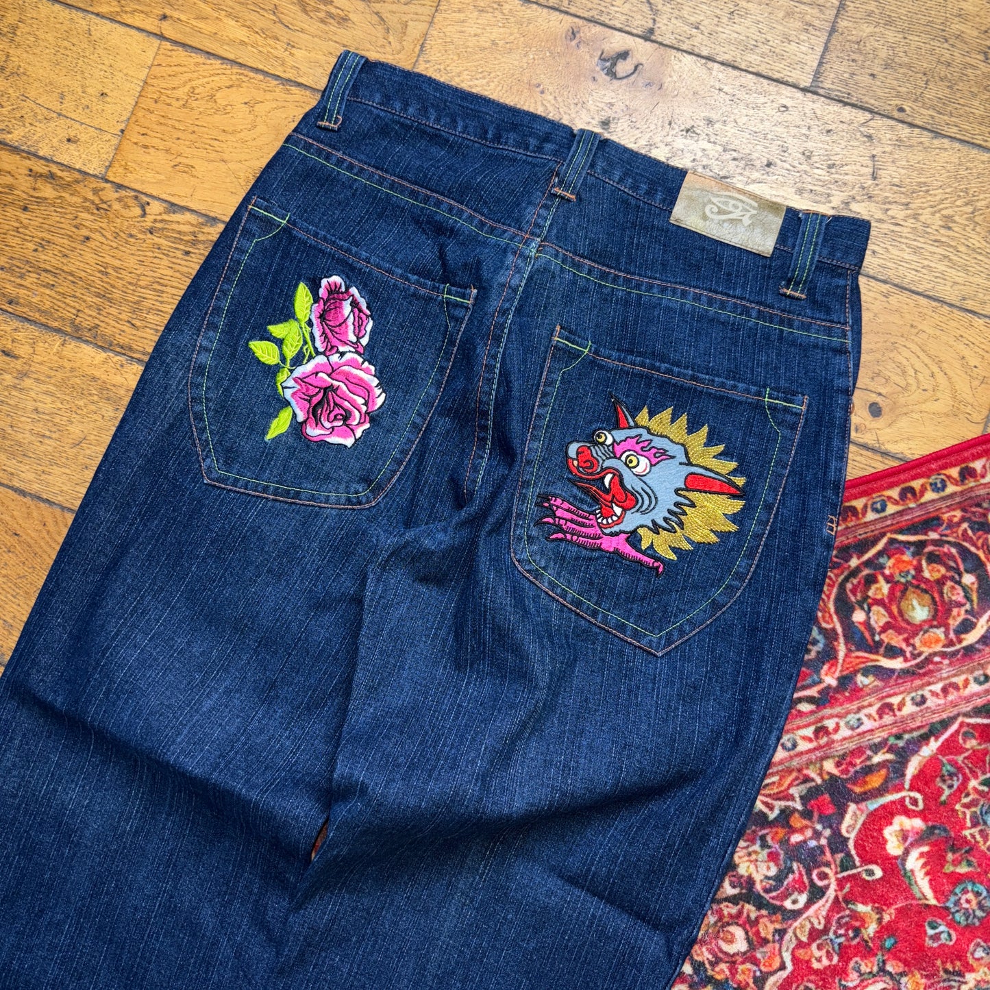 Vintage All Nations Are One Blue Embroidered Y2K Hip Hop Baggy Jeans - 34R