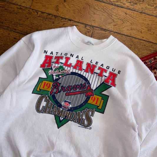 Vintage 1991 MLB Atlanta Braves White Graphic Sweatshirt - XL