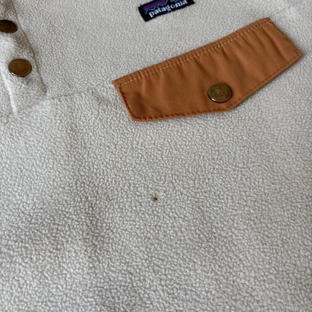 Vintage Patagonia Cream Fleece Synchilla Sweatshirt - M