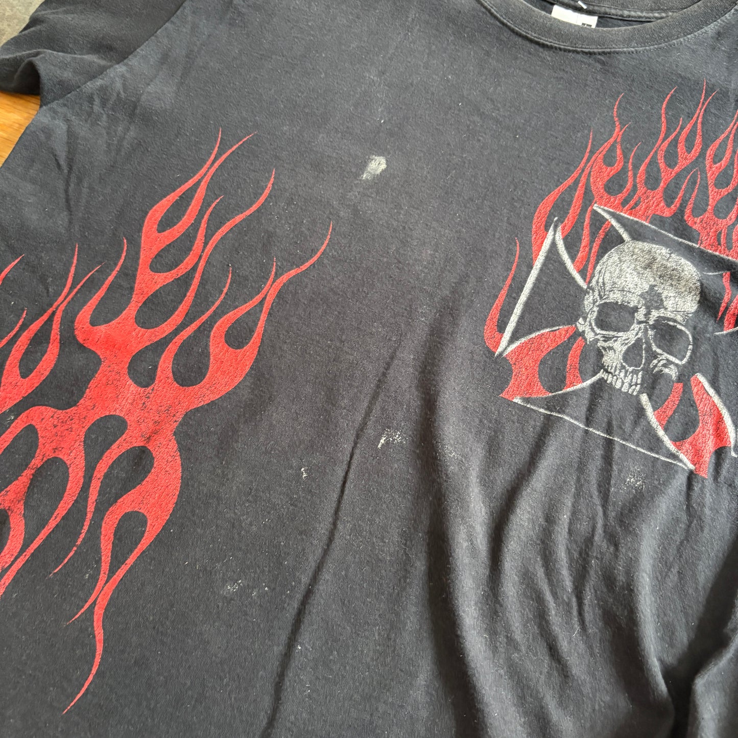 Vintage Black Skate Skull Flames Independent Graphic T-Shirt - M