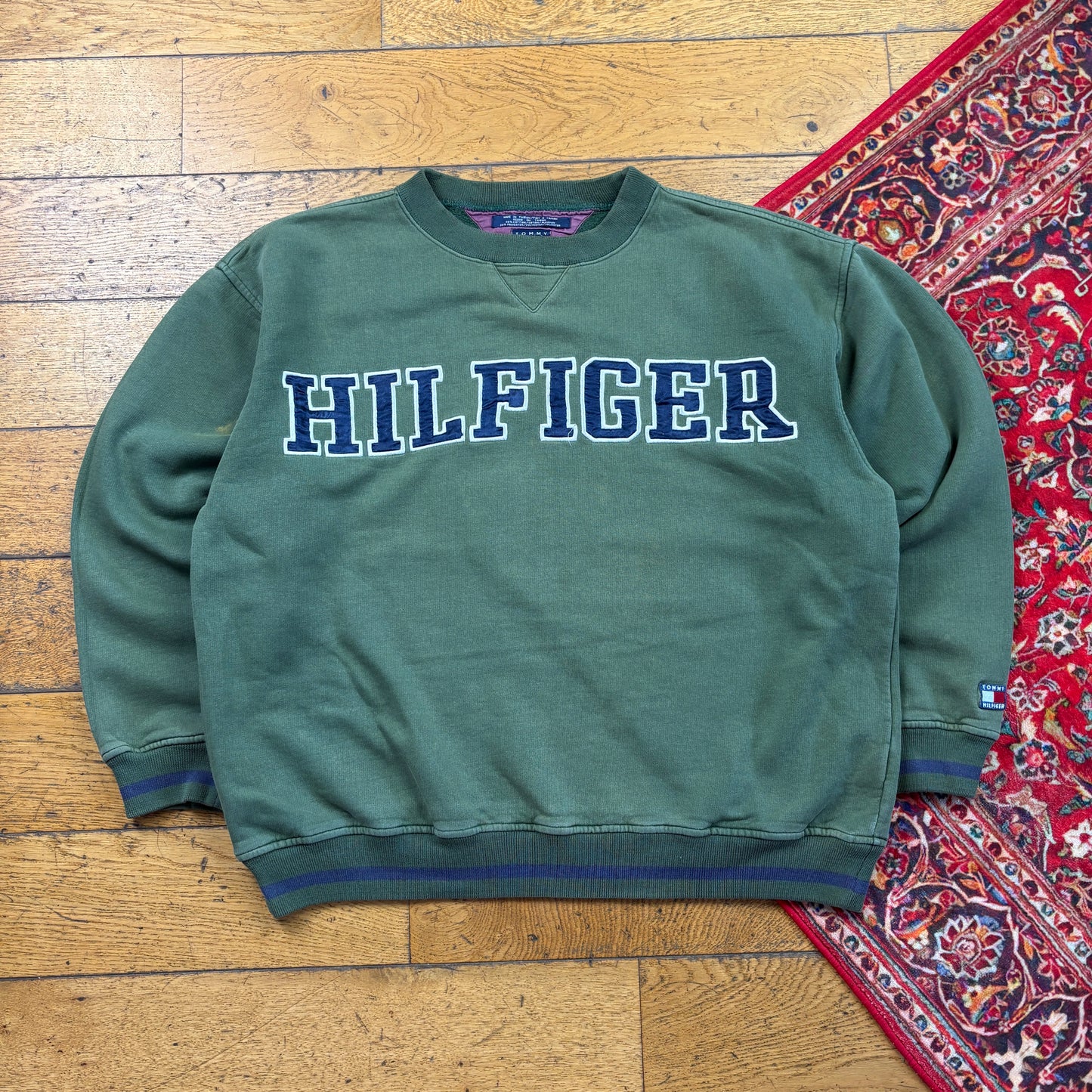 Vintage Tommy Hilfiger Green Boxy Embroidered Sweatshirt - XL