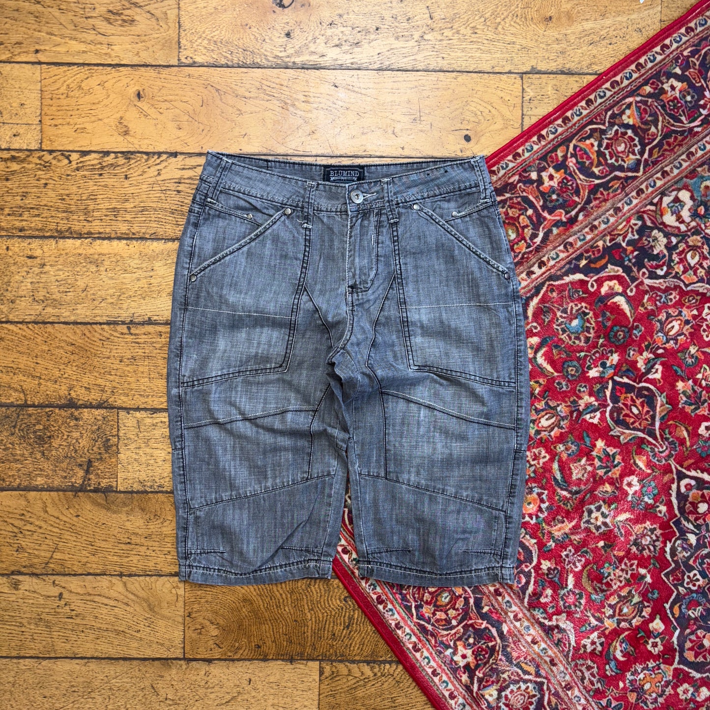 Vintage Grey Denim Shorts - 32
