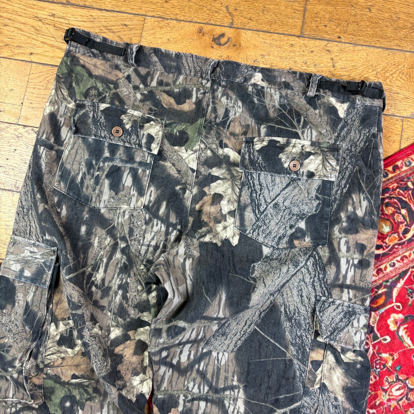 Vintage Real Tree Camo Green Hunting Workwear Trousers - 46