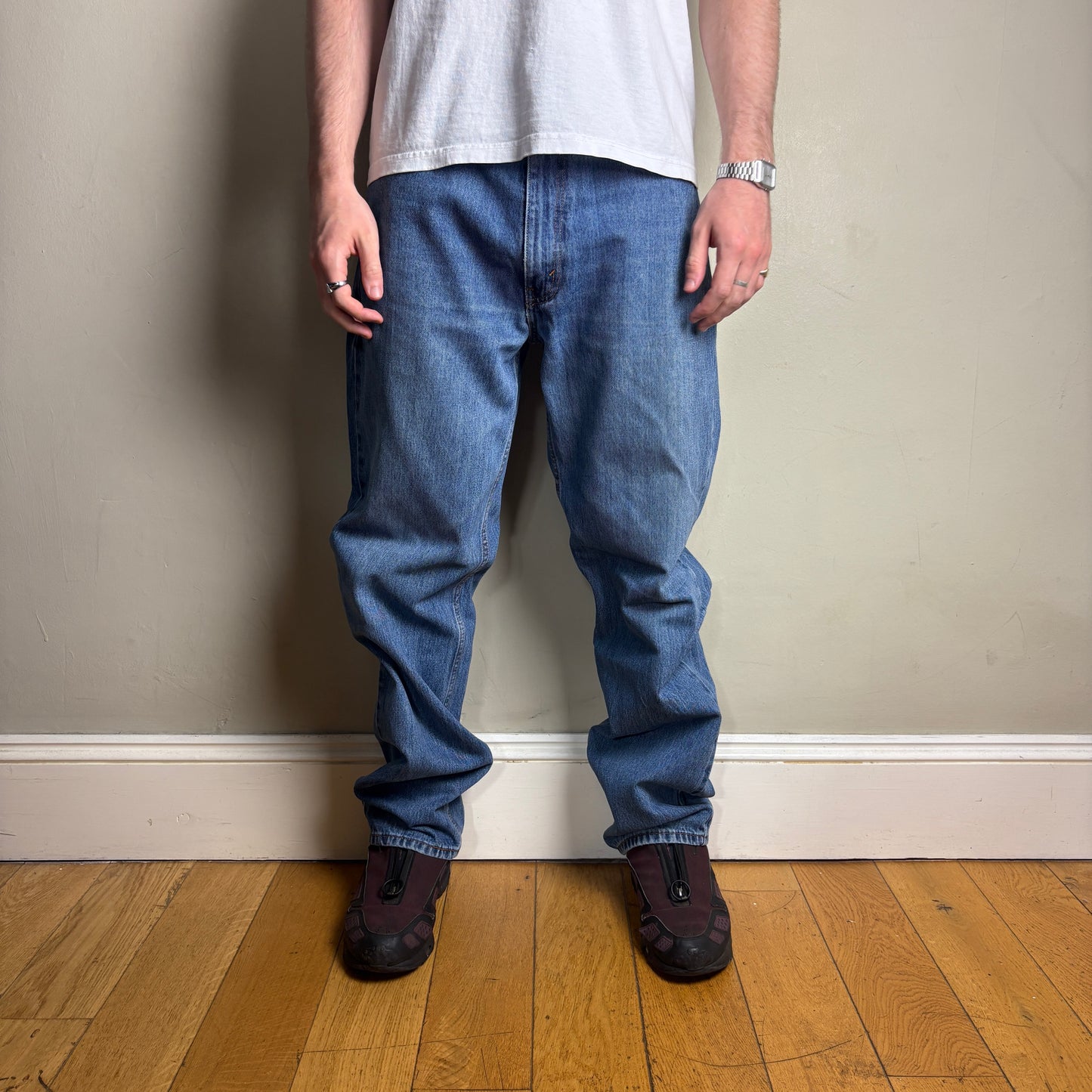 Vintage Levis 550 Baggy Blue Denim Jeans - 36L