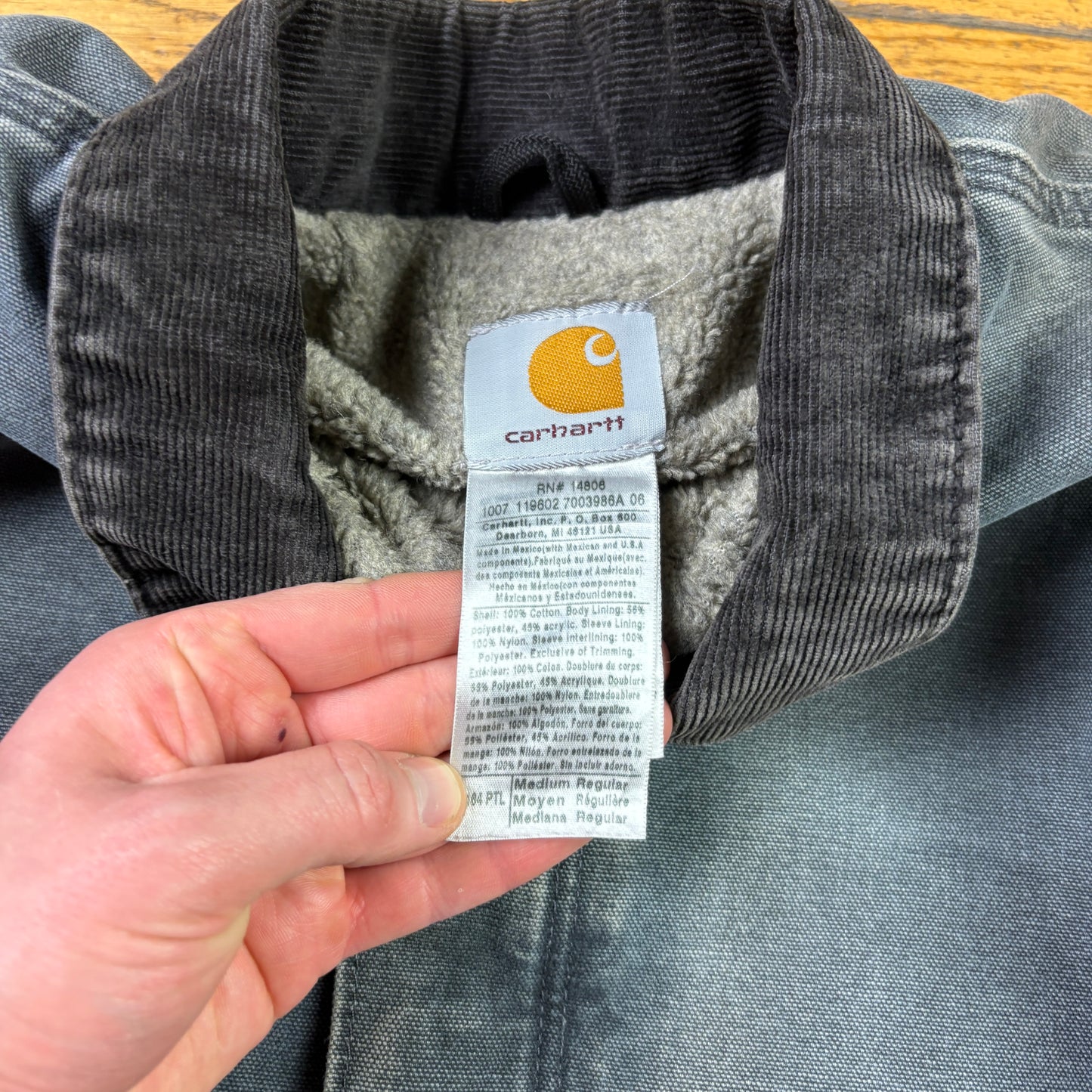 Vintage Carhartt Grey Arctic Cropped Detroit Workwear Jacket - M