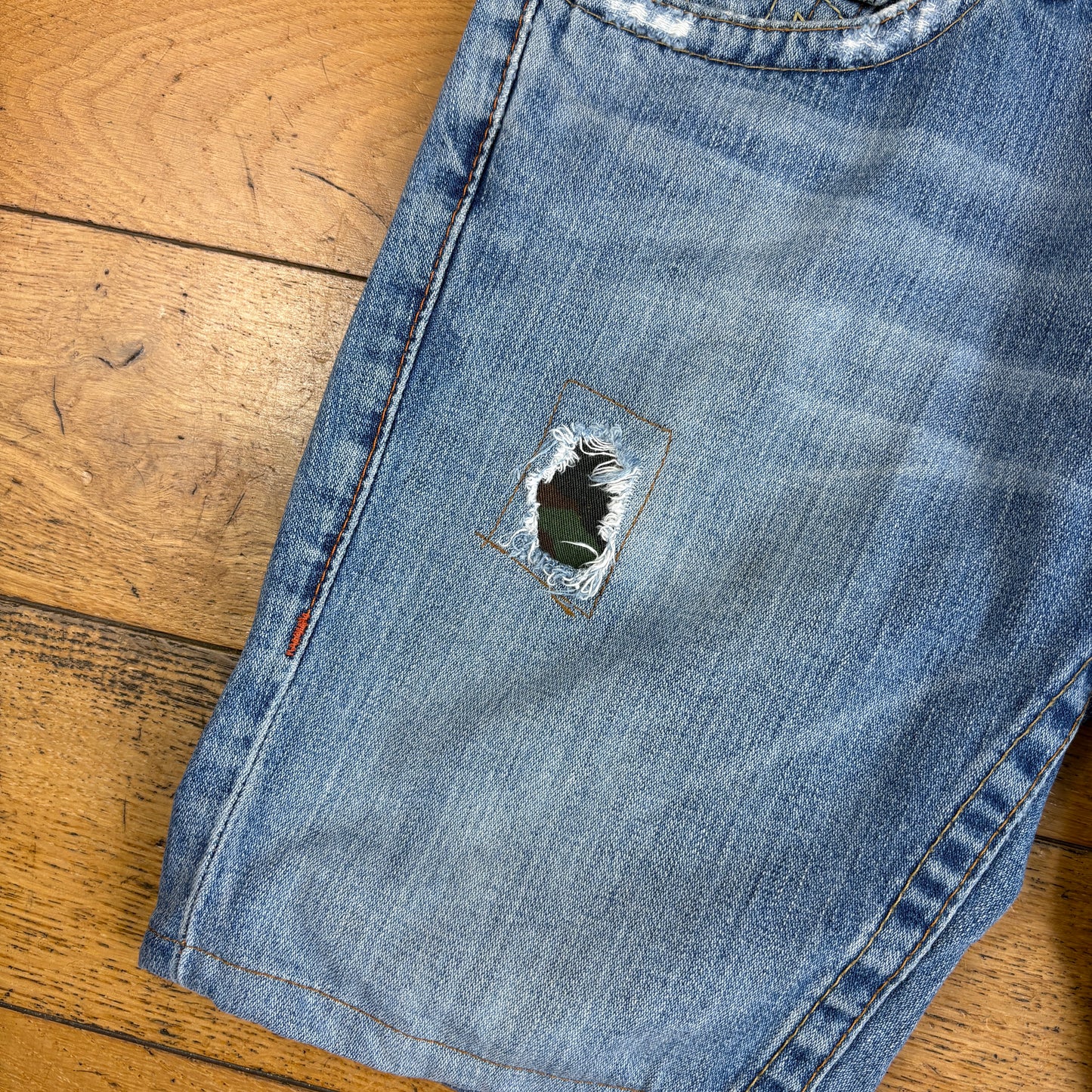 Vintage True Religion Blue Embroidered Y2K Shorts Jorts - 29