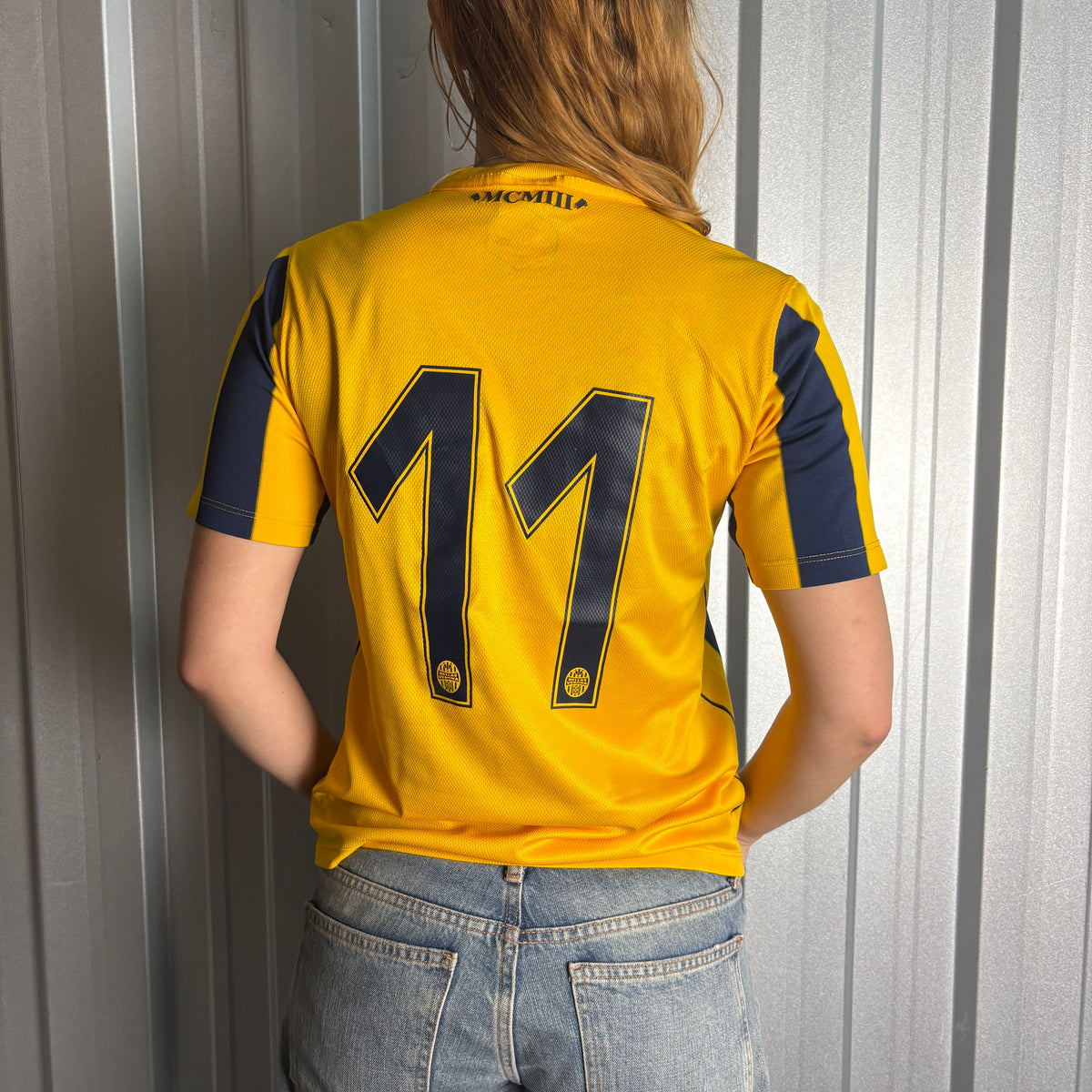Hellas Veronas Yellow Navy Stripe Football Shirt - Kids XL