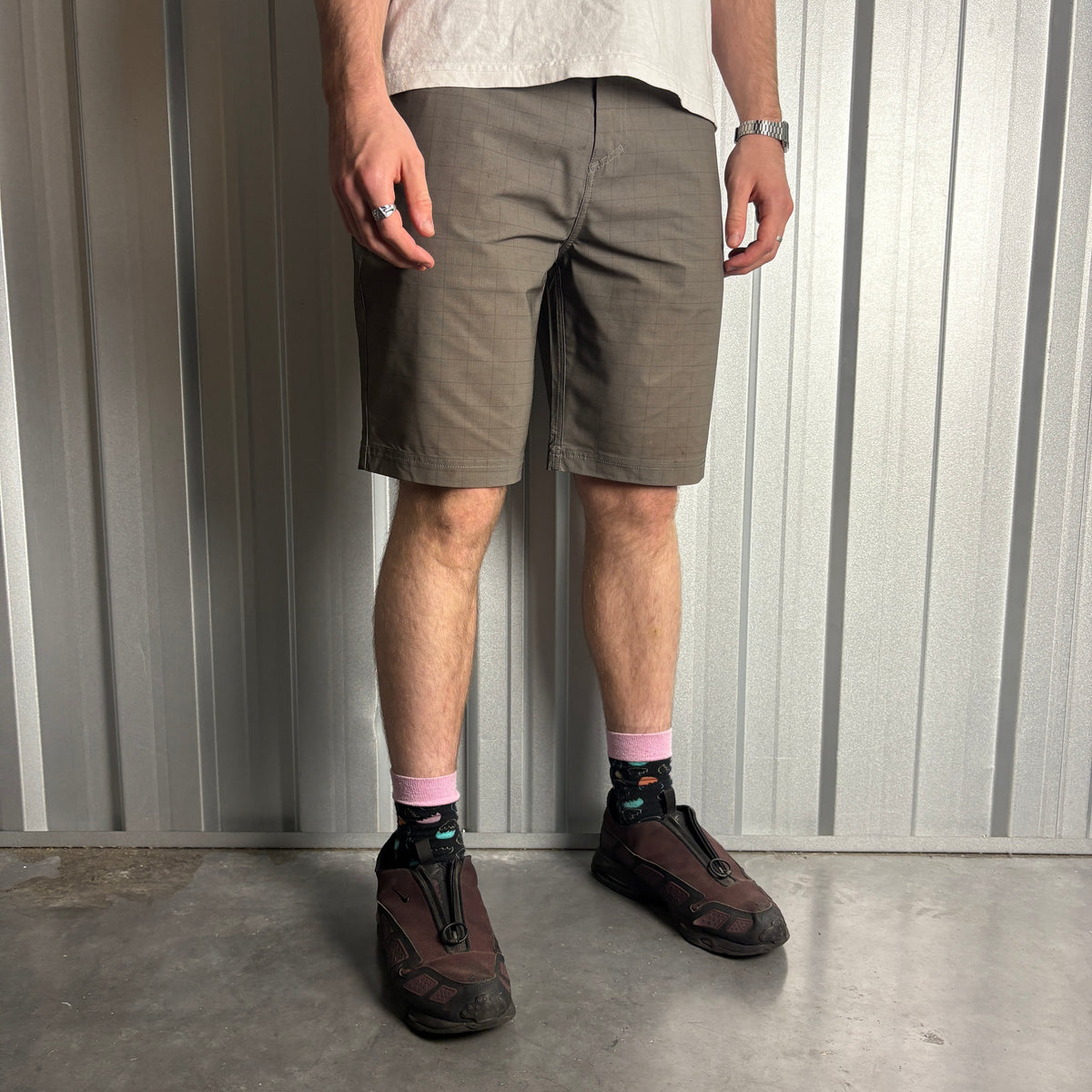 Vintage Quiksilver Y2K 00s Grey Brown Surfwear Shorts Swimming Trunks Check - 34