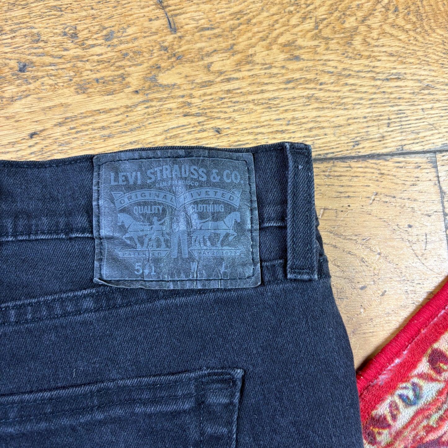 Vintage Levis 511 Slim Black Denim Jeans - 44